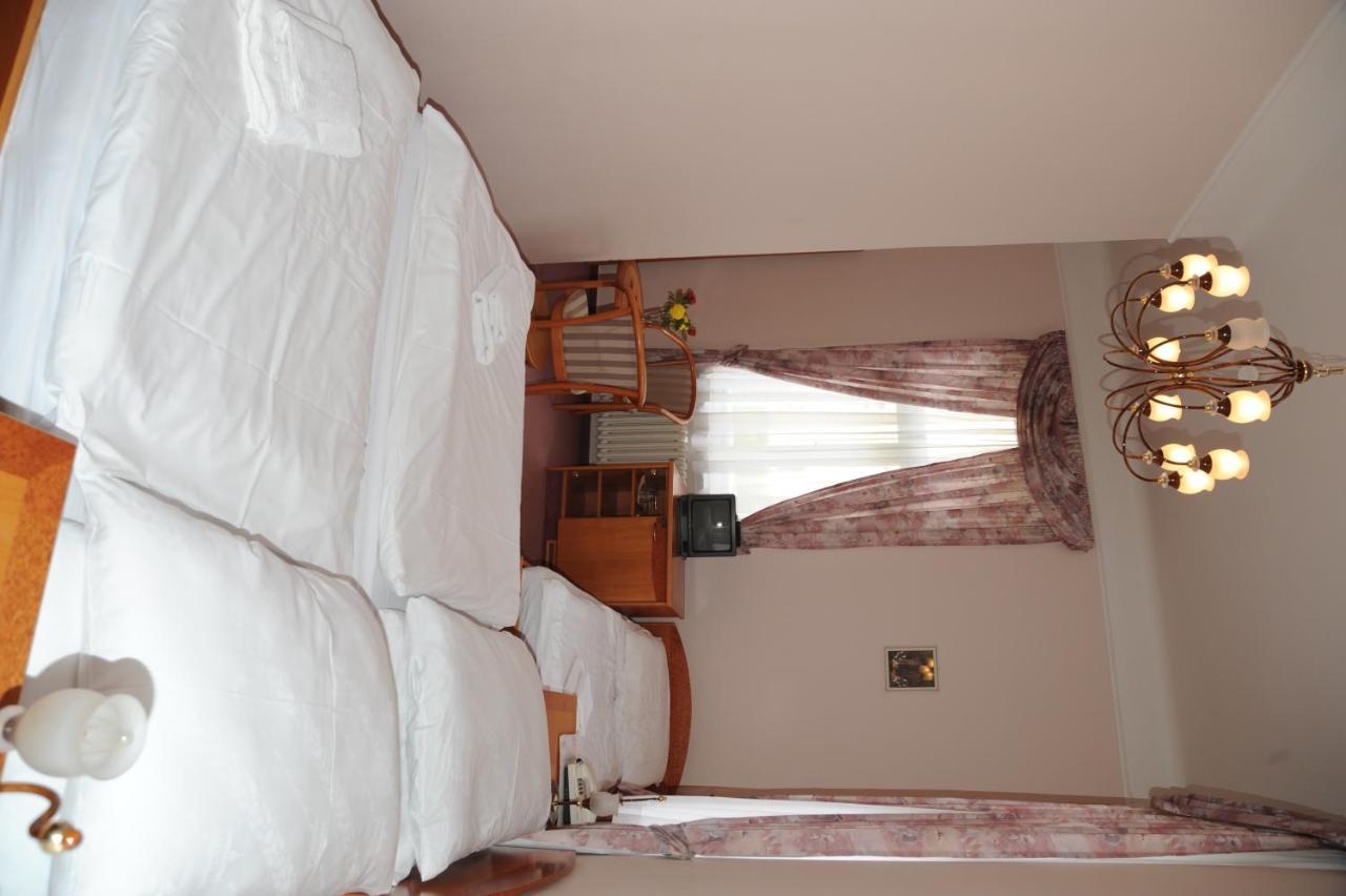 Mariánské Lázně Pension Akropolis, Eco Breakfasts From Farm מראה חיצוני תמונה